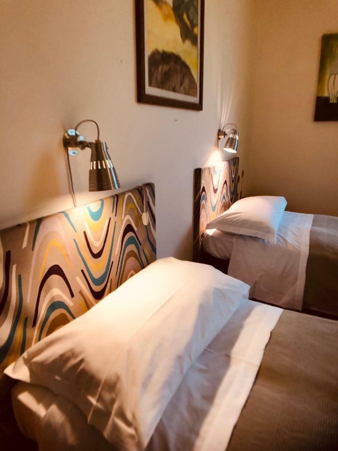 Viamilano25 Bed & Breakfast Mirandola Exterior foto